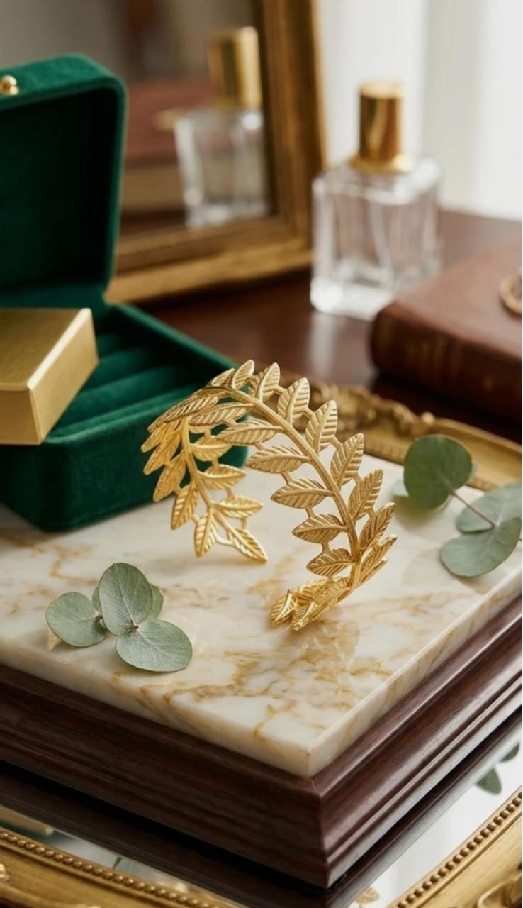 Gold Leaf Cuff Gift Set - included item 1